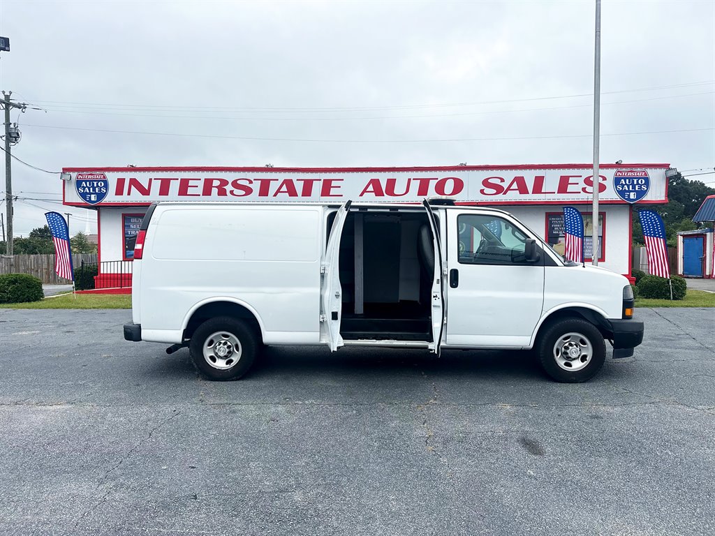 2020 Chevrolet Express - $21,900