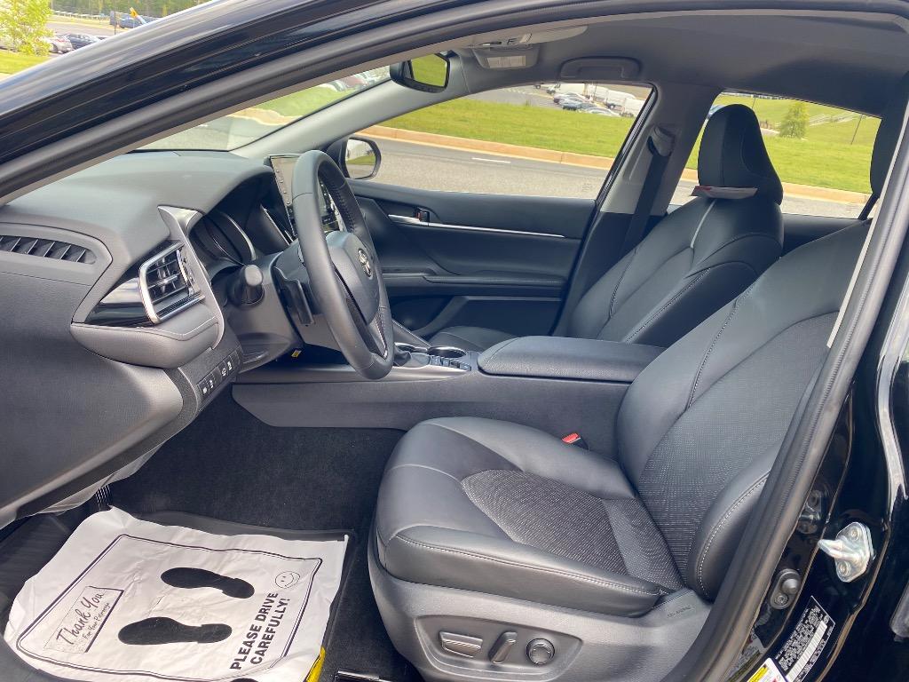 2023 Toyota Camry - $33,999