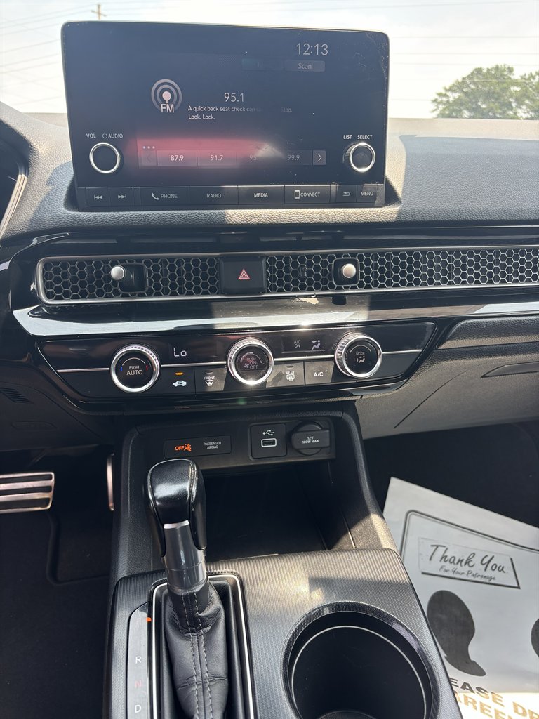 2022 Honda Civic - $25,999