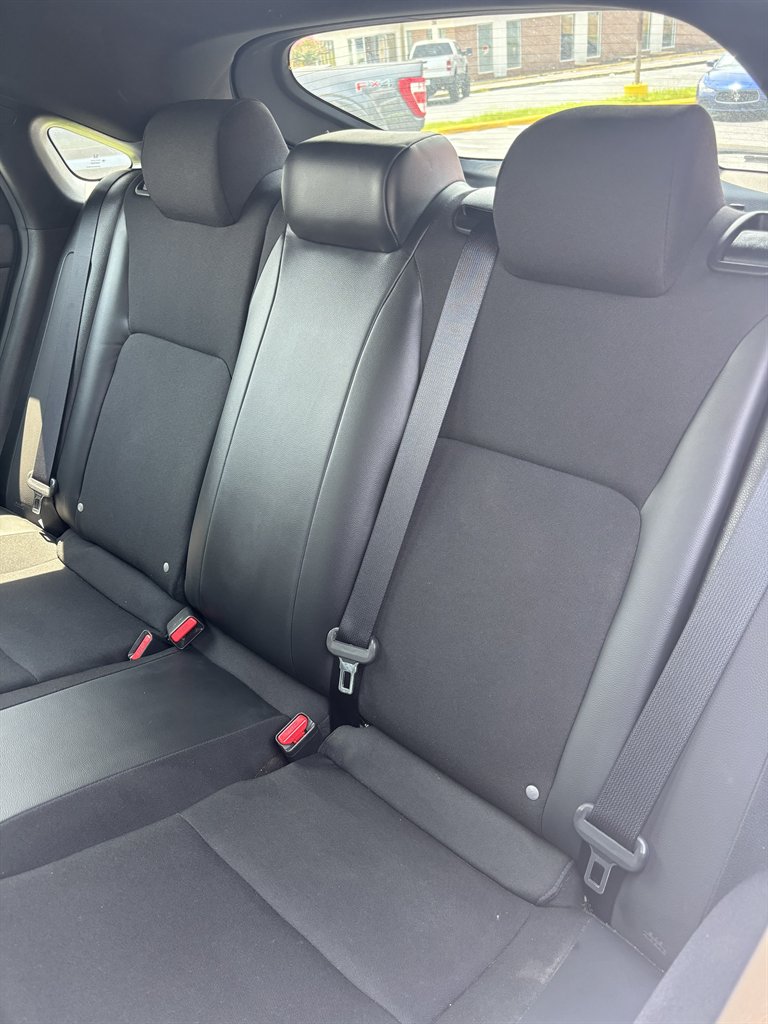 2022 Honda Civic - $25,999