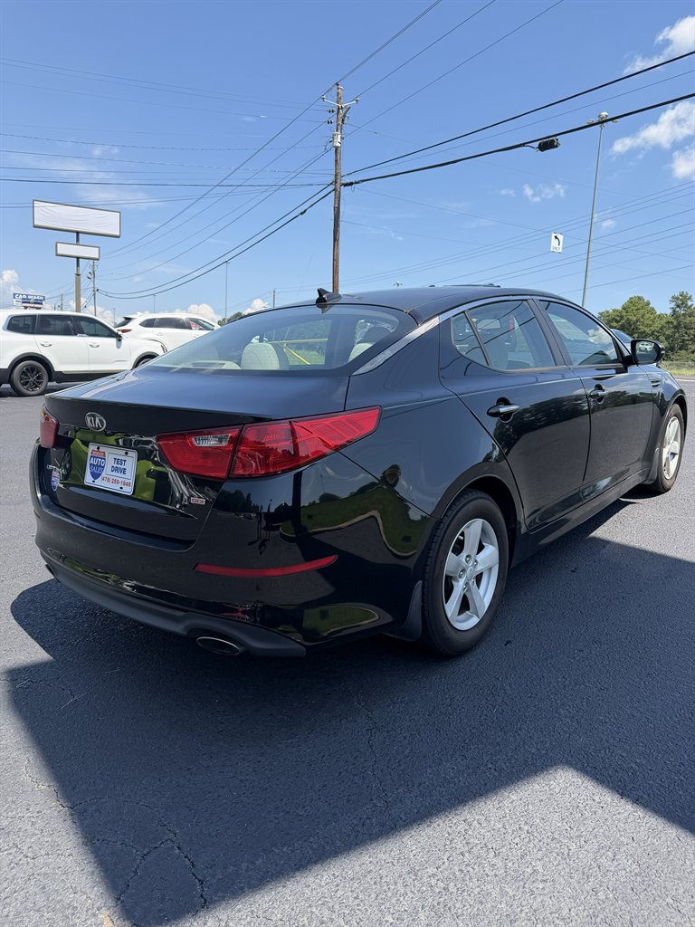 2015 Kia Optima - $13,999