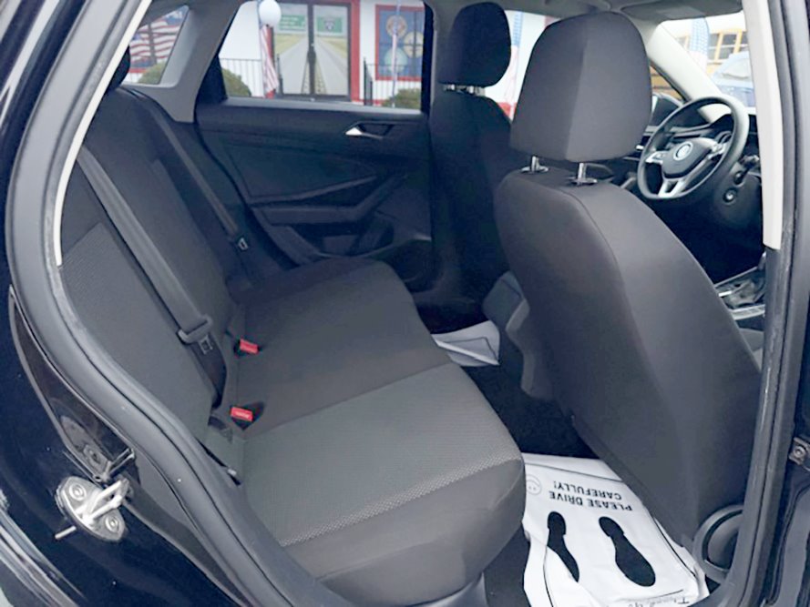 2019 Volkswagen Jetta - $17,999