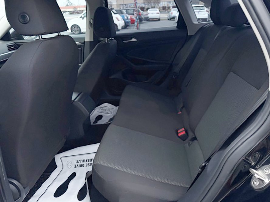 2019 Volkswagen Jetta - $17,999