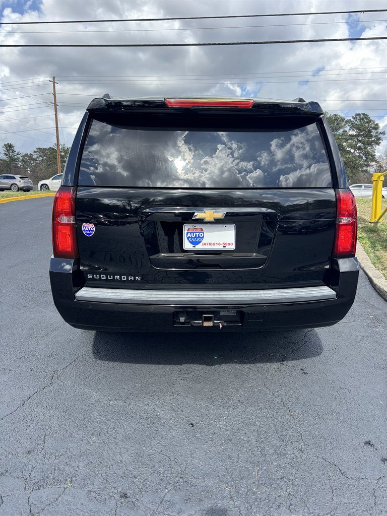 2017 Chevrolet Tahoe - $28,900