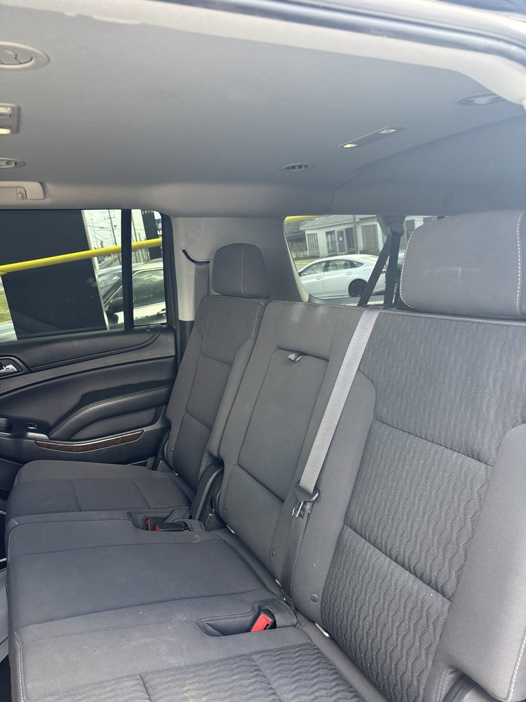 2017 Chevrolet Tahoe - $28,900