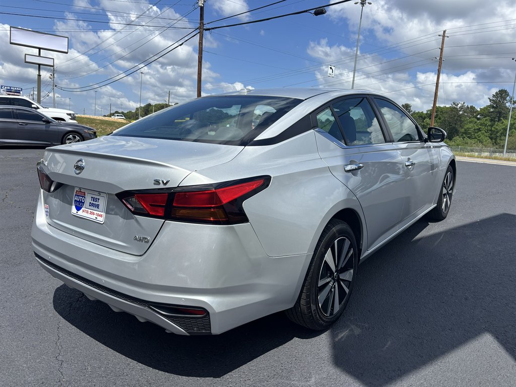 2021 Nissan Altima - $18,999