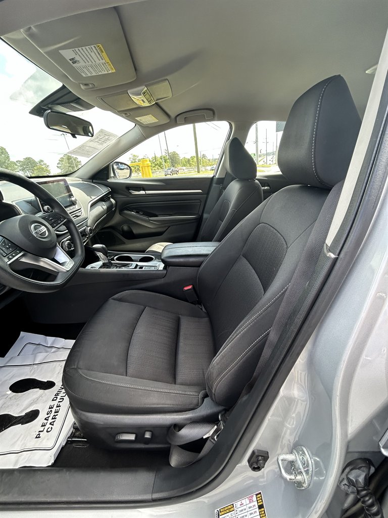 2021 Nissan Altima - $18,999