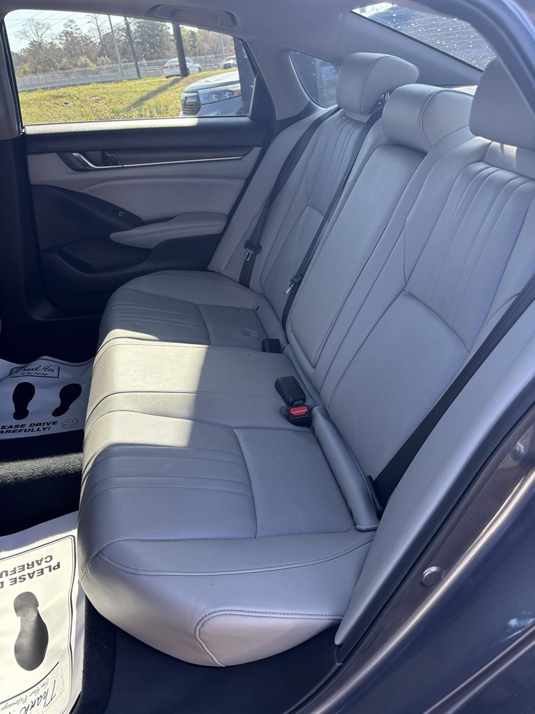 2019 Honda Accord - $20,900