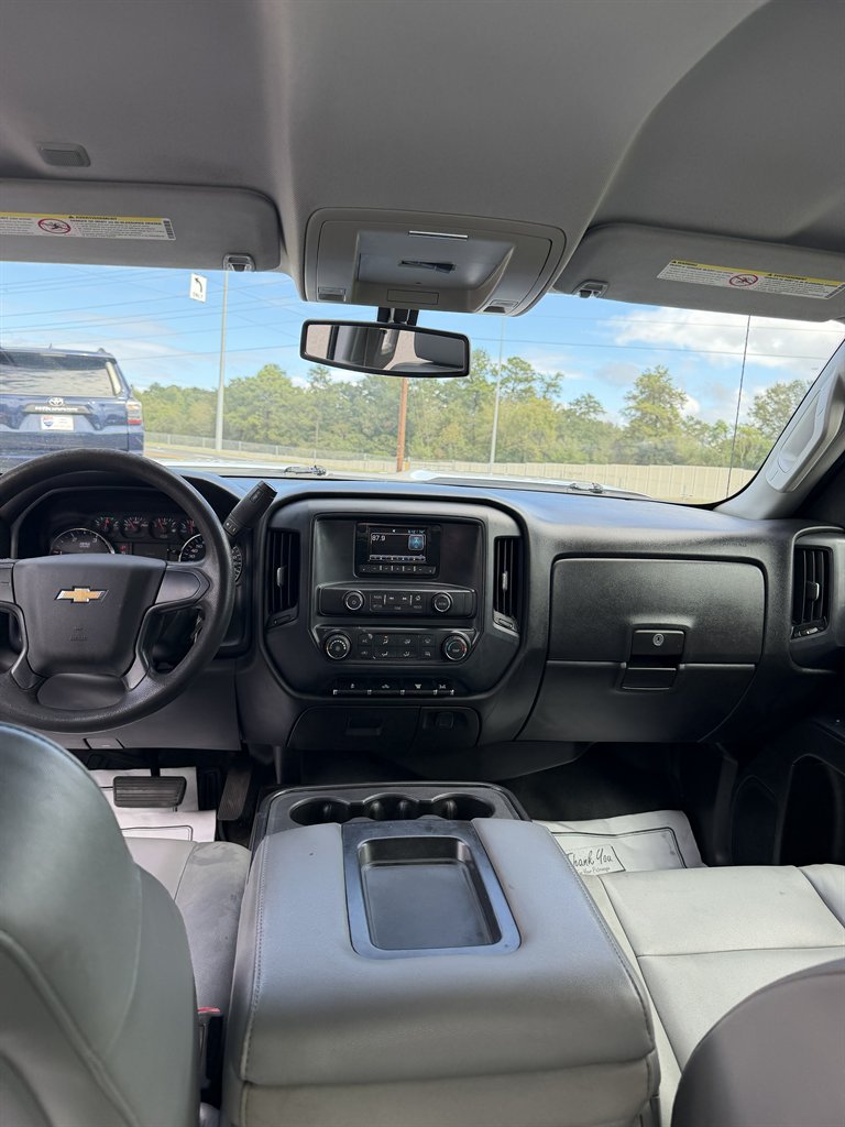 2015 Chevrolet Silverado - $33,999