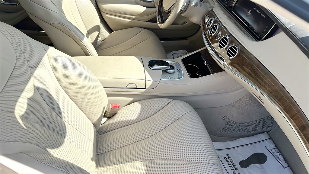 2016 Mercedes-Benz S-class - $31,999
