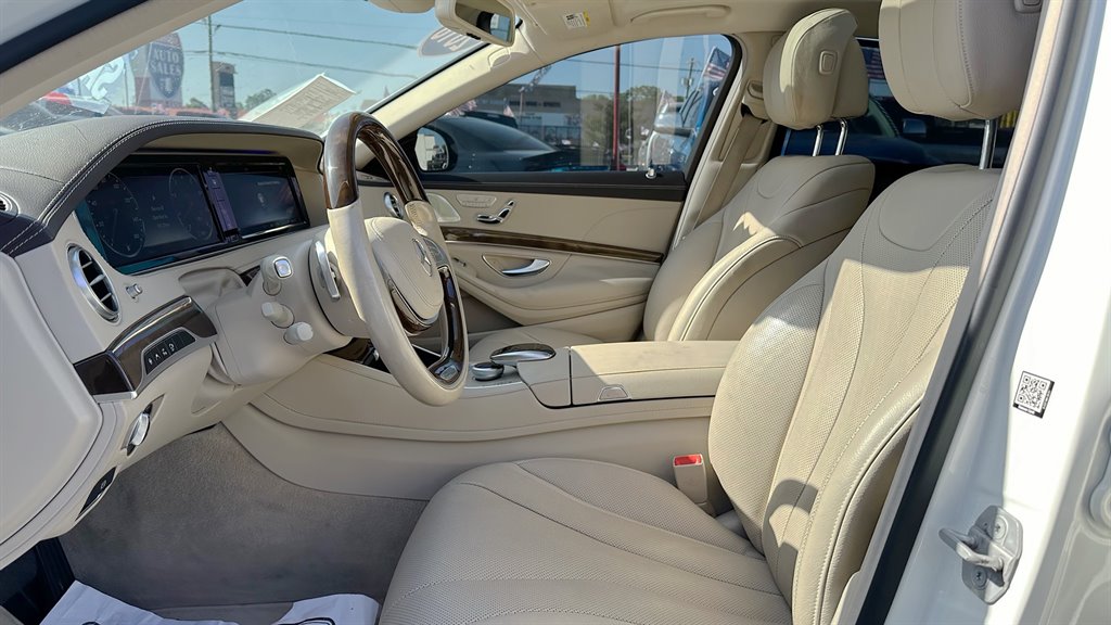 2016 Mercedes-Benz S-class - $31,999