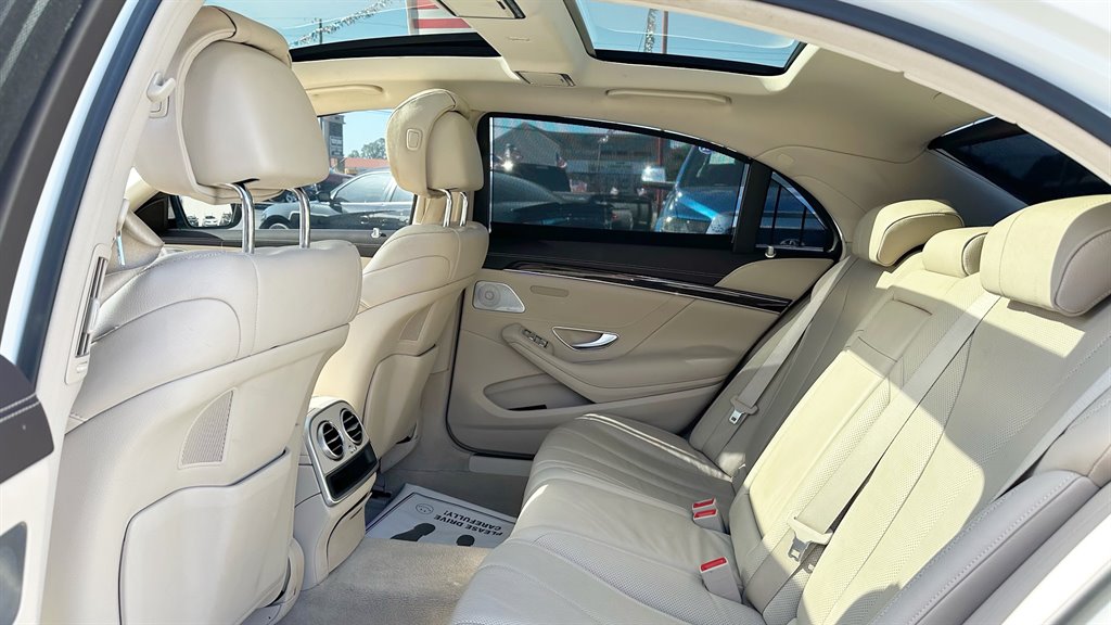 2016 Mercedes-Benz S-class - $31,999