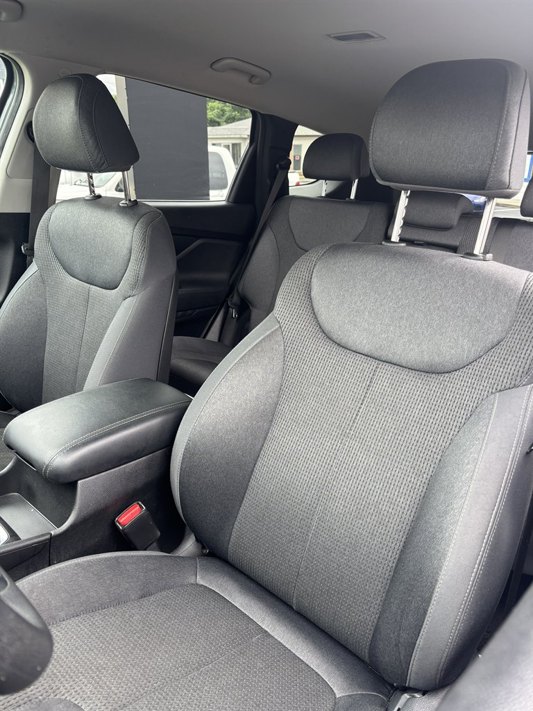 2019 Hyundai Santa FE - $15,900