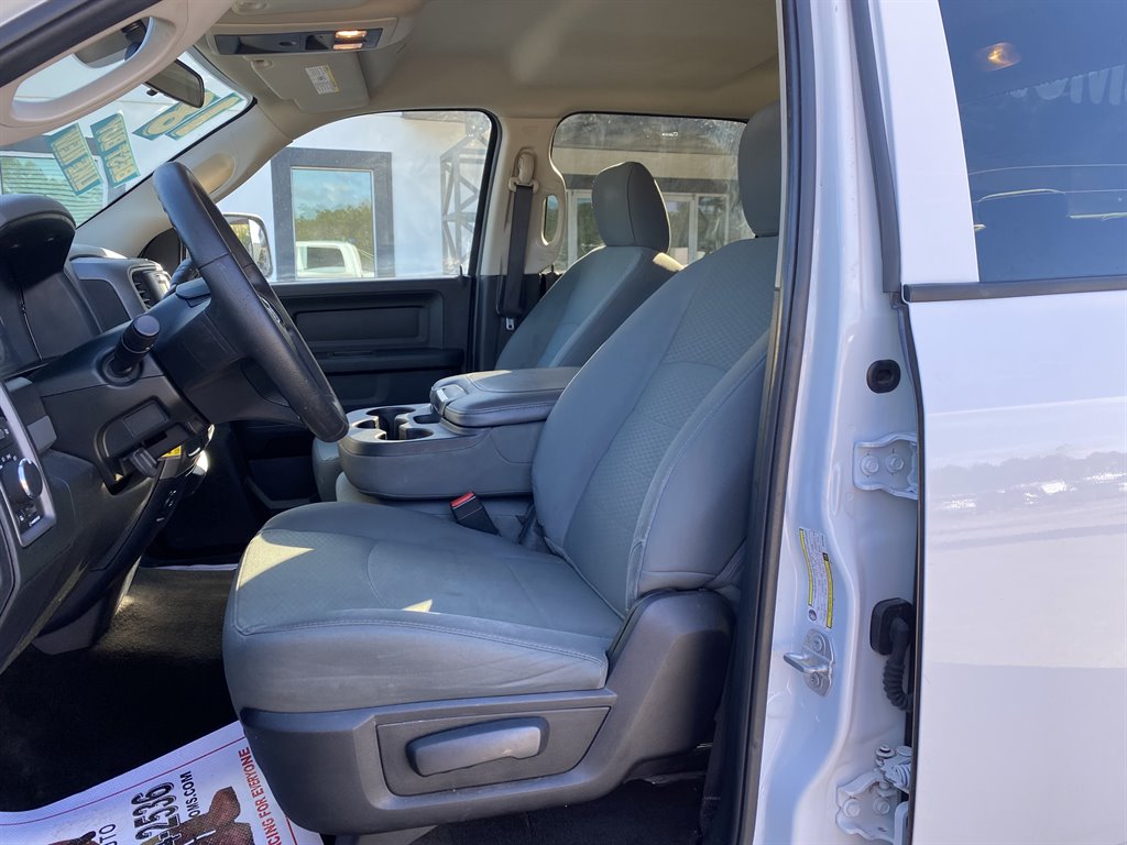 2018 Ram 3500 - $39,995