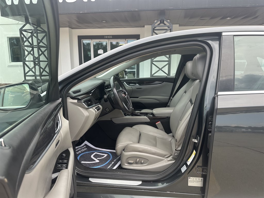 2014 Cadillac XTS - $20,995