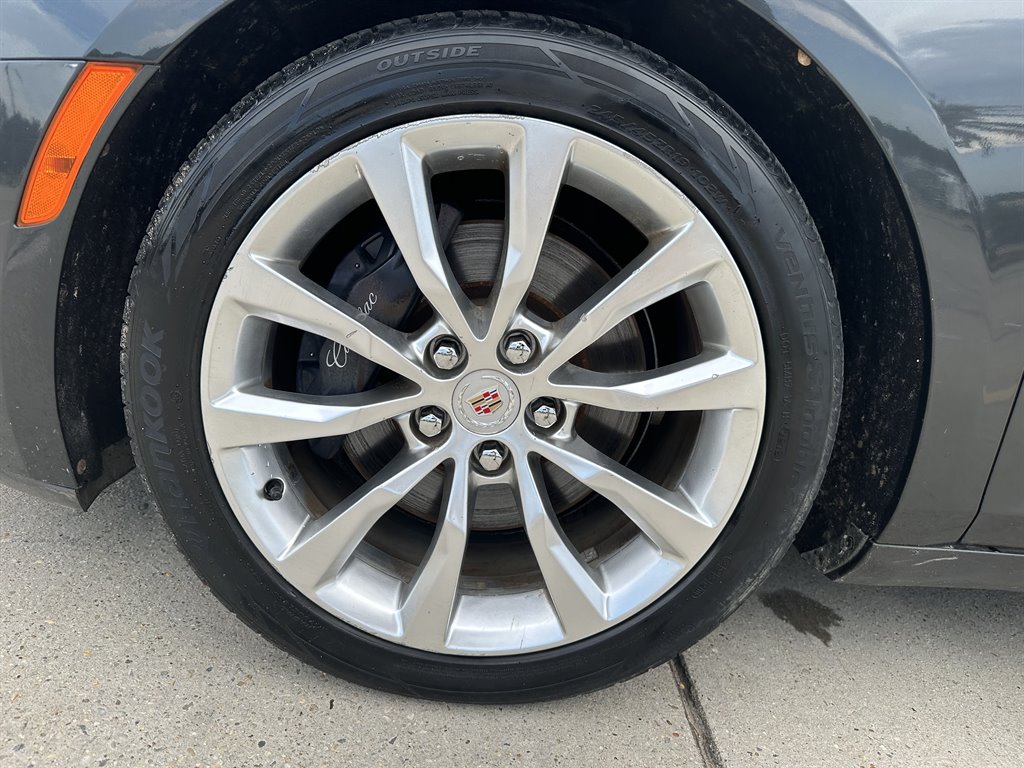 2014 Cadillac XTS - $20,995