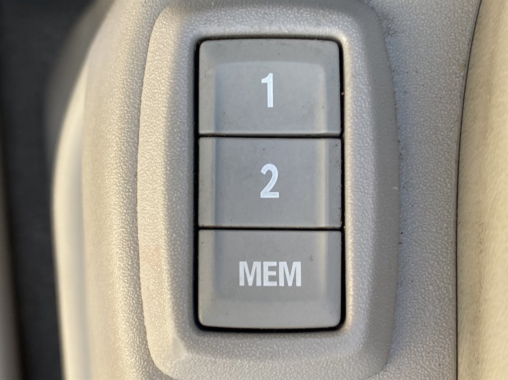 2014 Cadillac SRX - $11,977