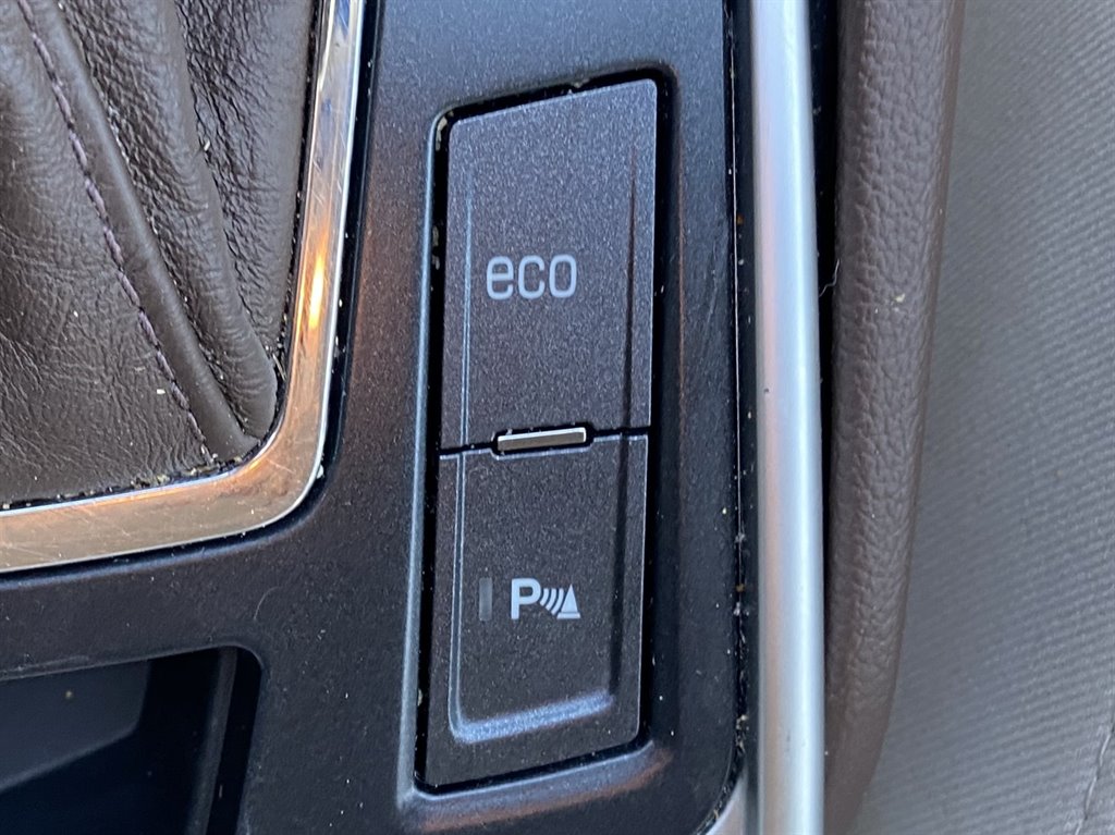 2014 Cadillac SRX - $11,977