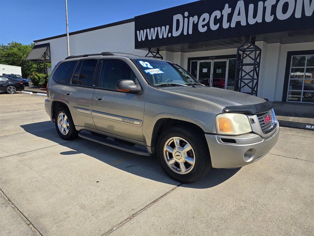 2002 GMC Envoy - $2,977