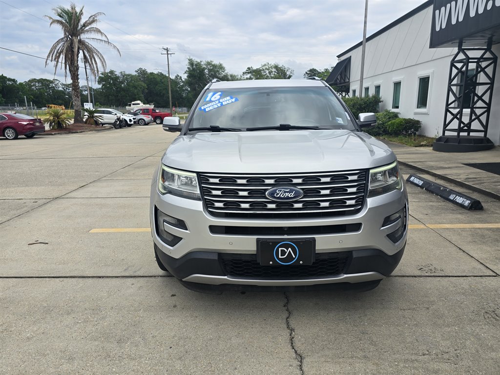 2016 Ford Explorer Limited photo