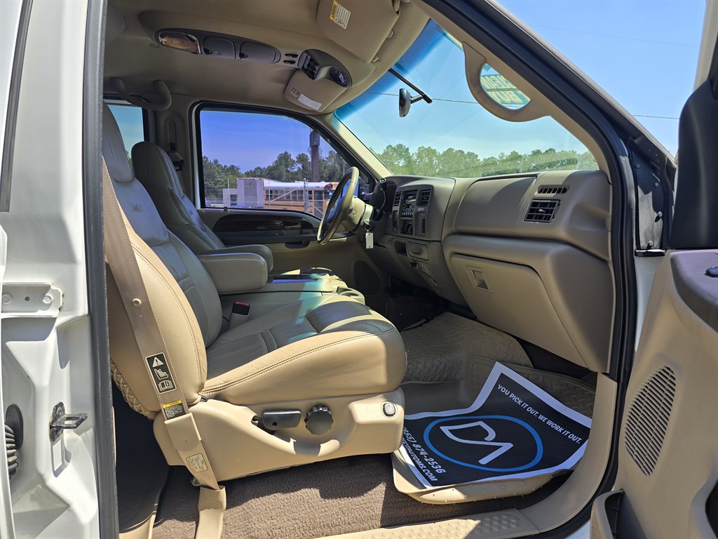 2000 Ford Excursion - $59,999