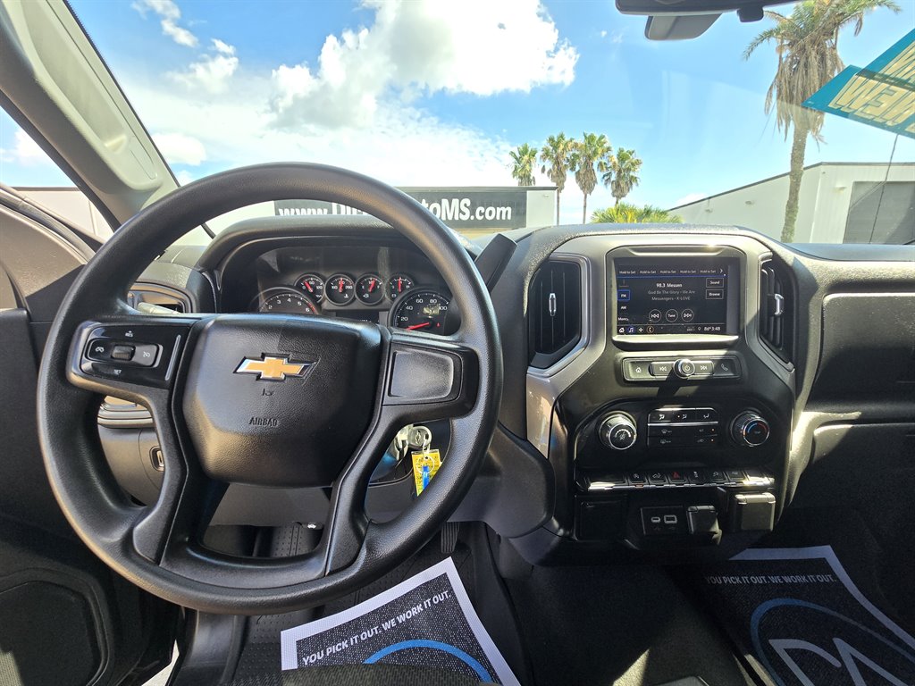 2021 Chevrolet Silverado 1500 - $29,995