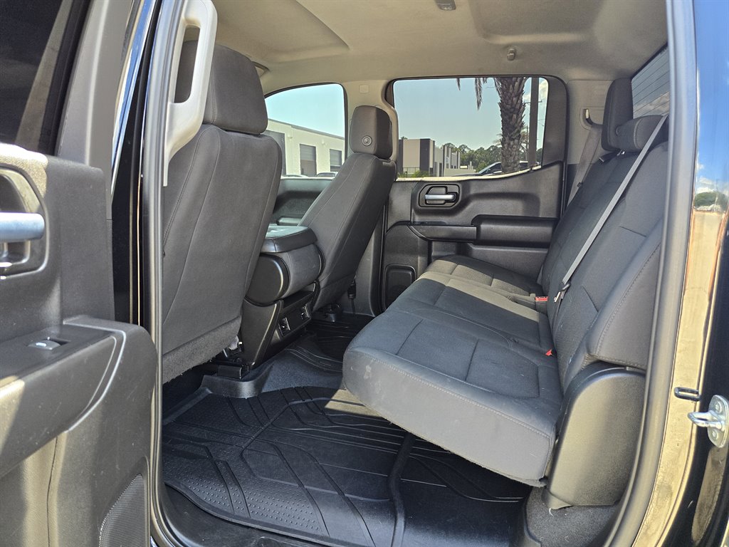 2021 Chevrolet Silverado 1500 - $29,995