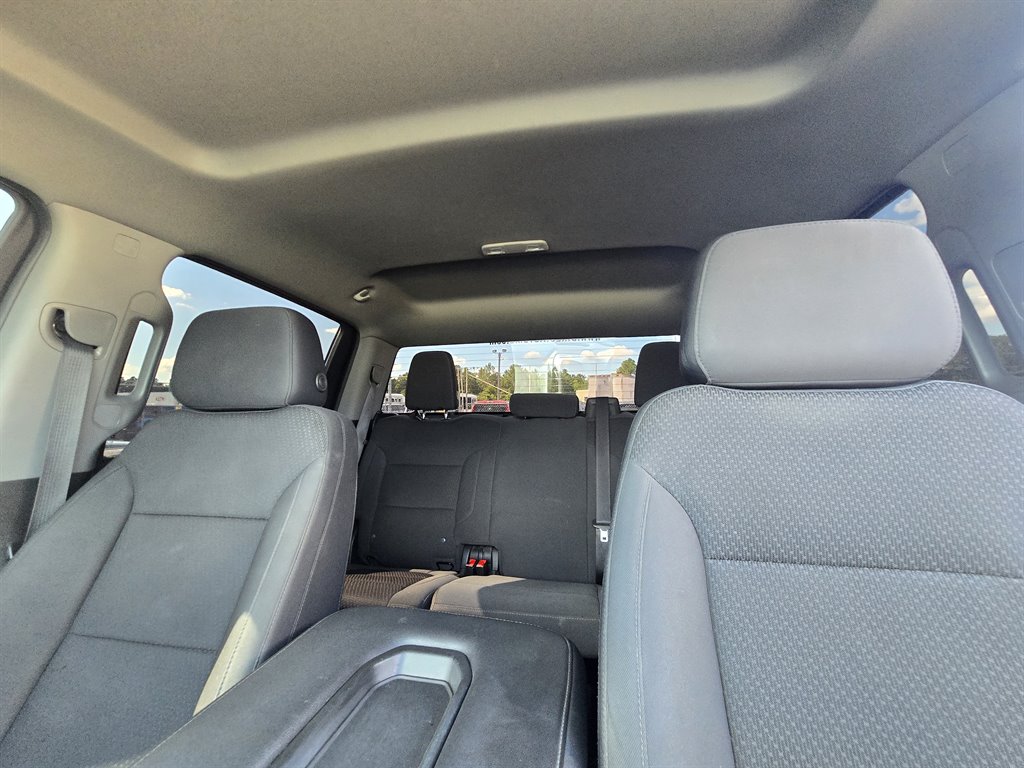 2021 Chevrolet Silverado 1500 - $29,995