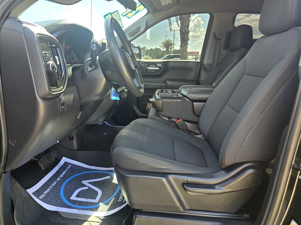 2021 Chevrolet Silverado 1500 - $29,995