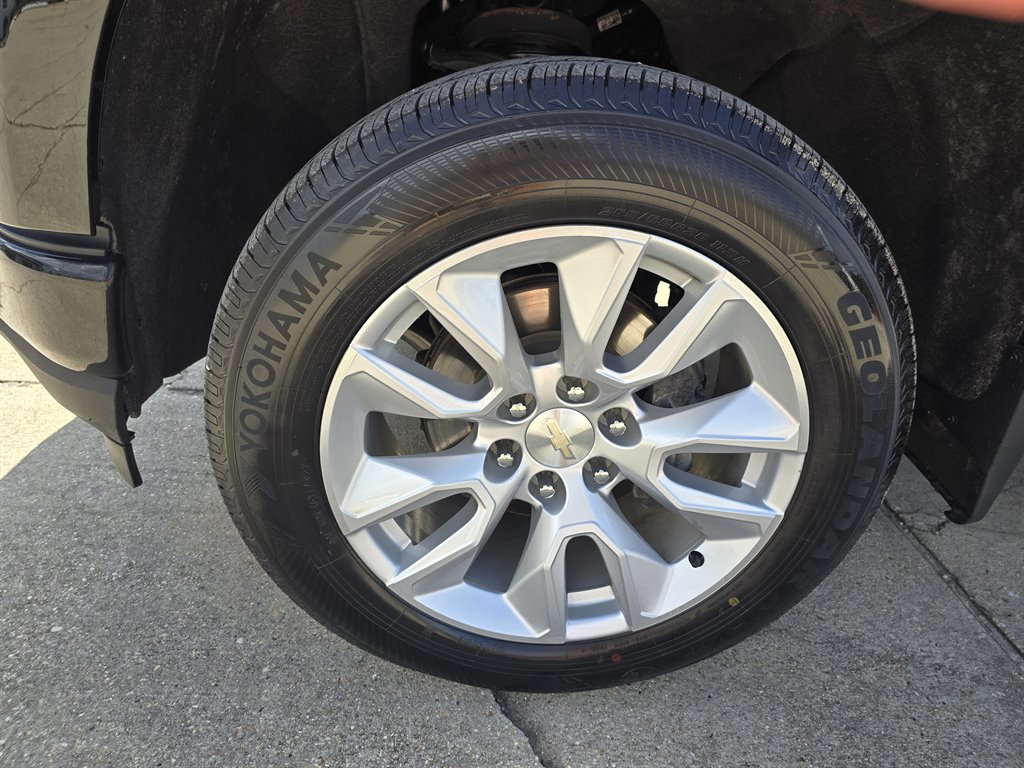 2021 Chevrolet Silverado 1500 - $29,995