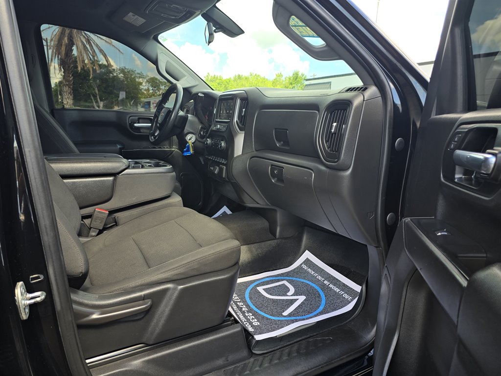 2021 Chevrolet Silverado 1500 - $29,995