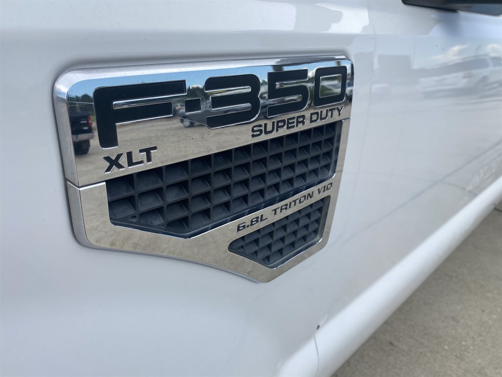 2009 Ford F-350 - $19,995
