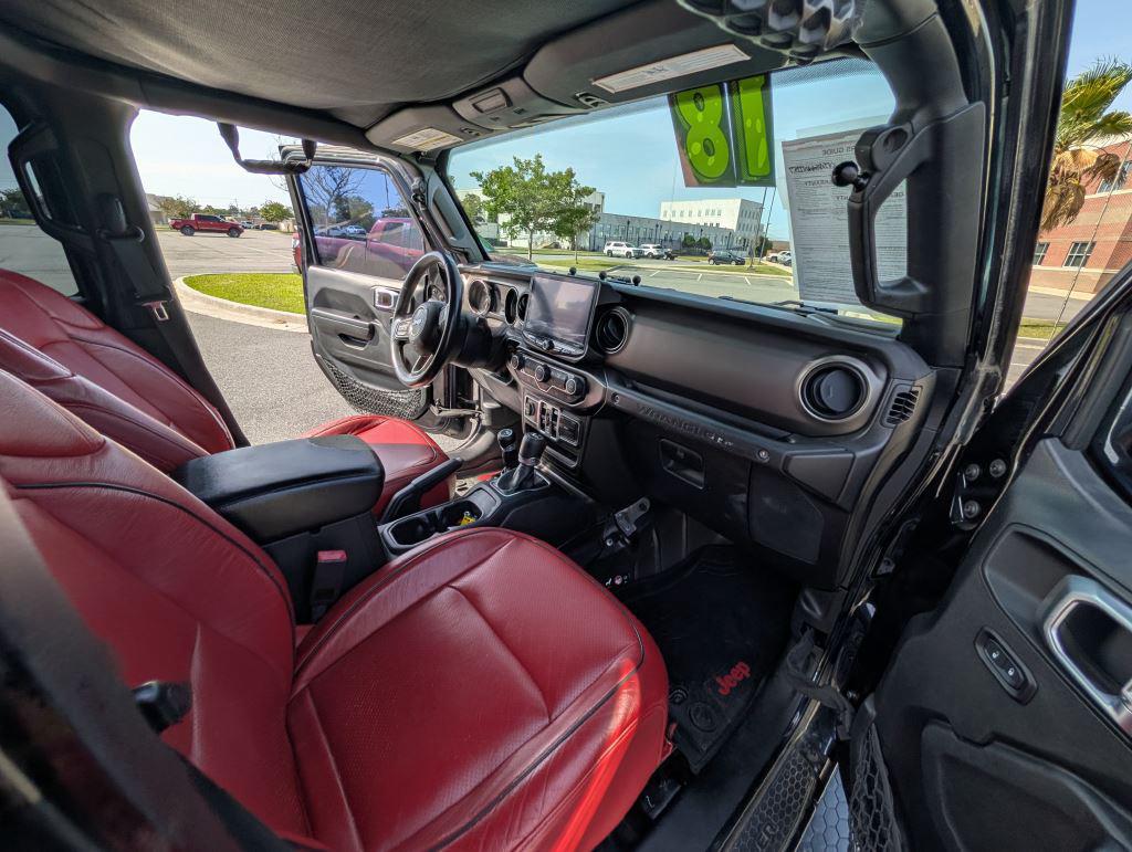 2018 Jeep Wrangler - $16,995