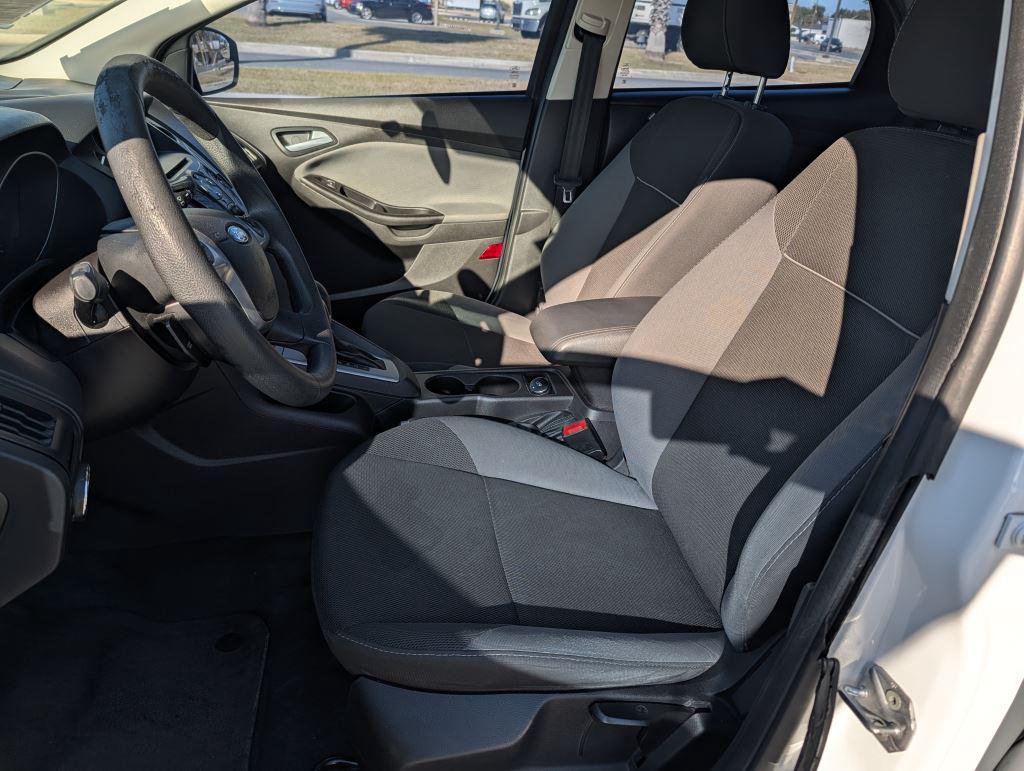 2014 Ford Focus - $6,995