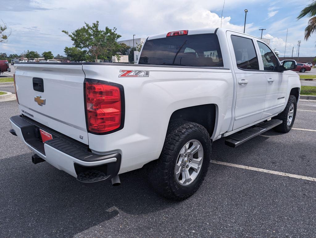 2017 Chevrolet Silverado 1500  LT  photo