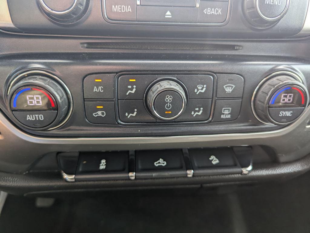 2017 Chevrolet Silverado 1500  LT  photo