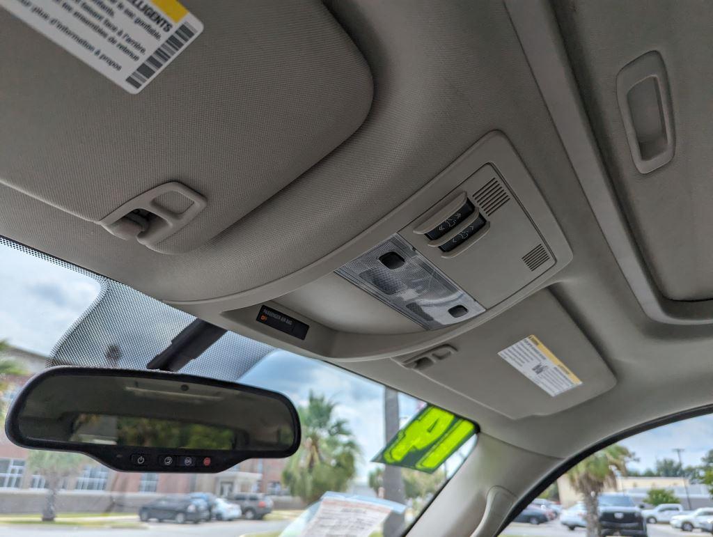 2014 Chevrolet Suburban LT 1500 photo
