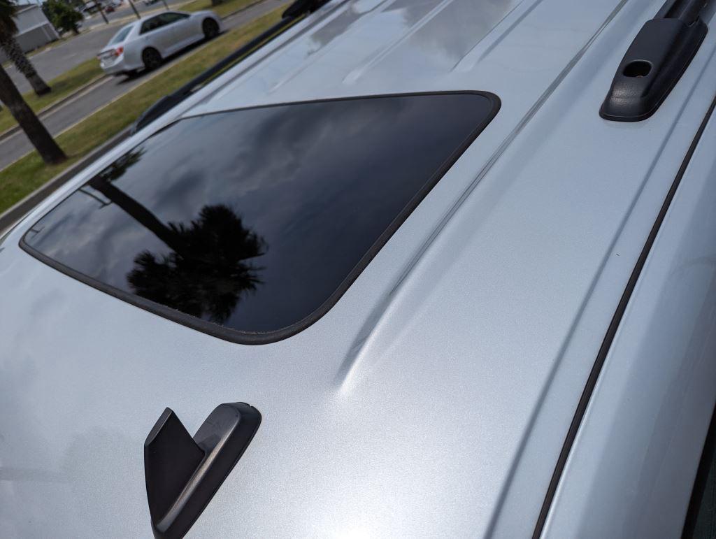 2014 Chevrolet Suburban LT 1500 photo