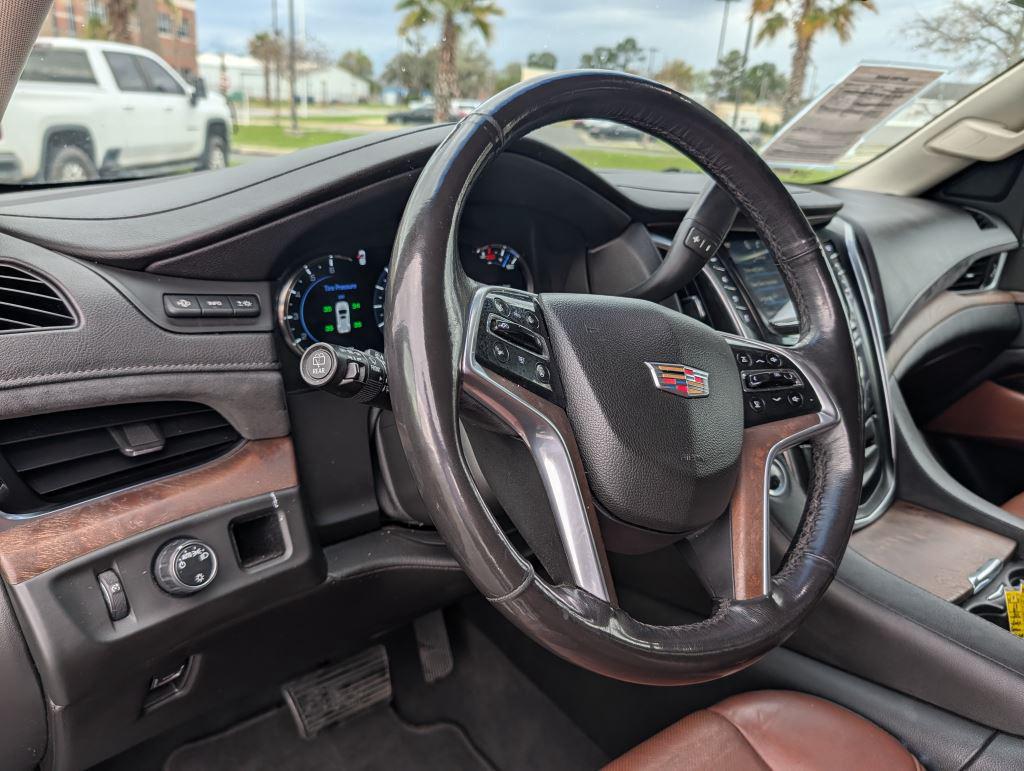 2018 Cadillac Escalade - $27,900
