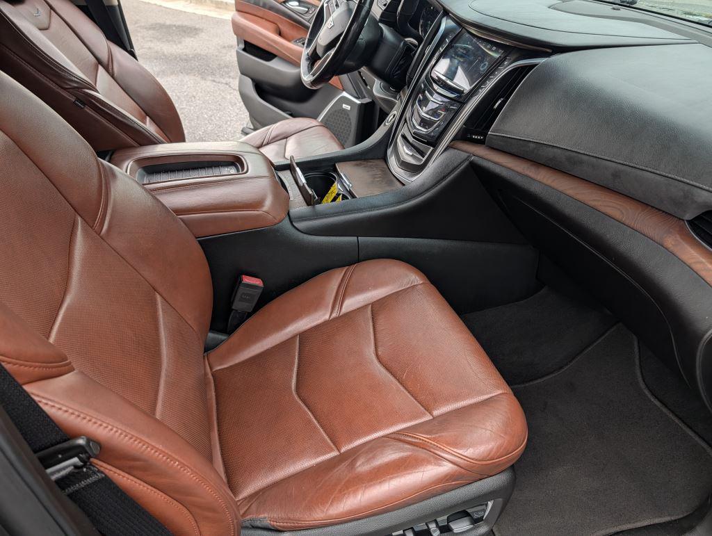 2018 Cadillac Escalade - $27,900