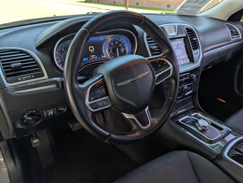 2018 Chrysler 300 - $13,995