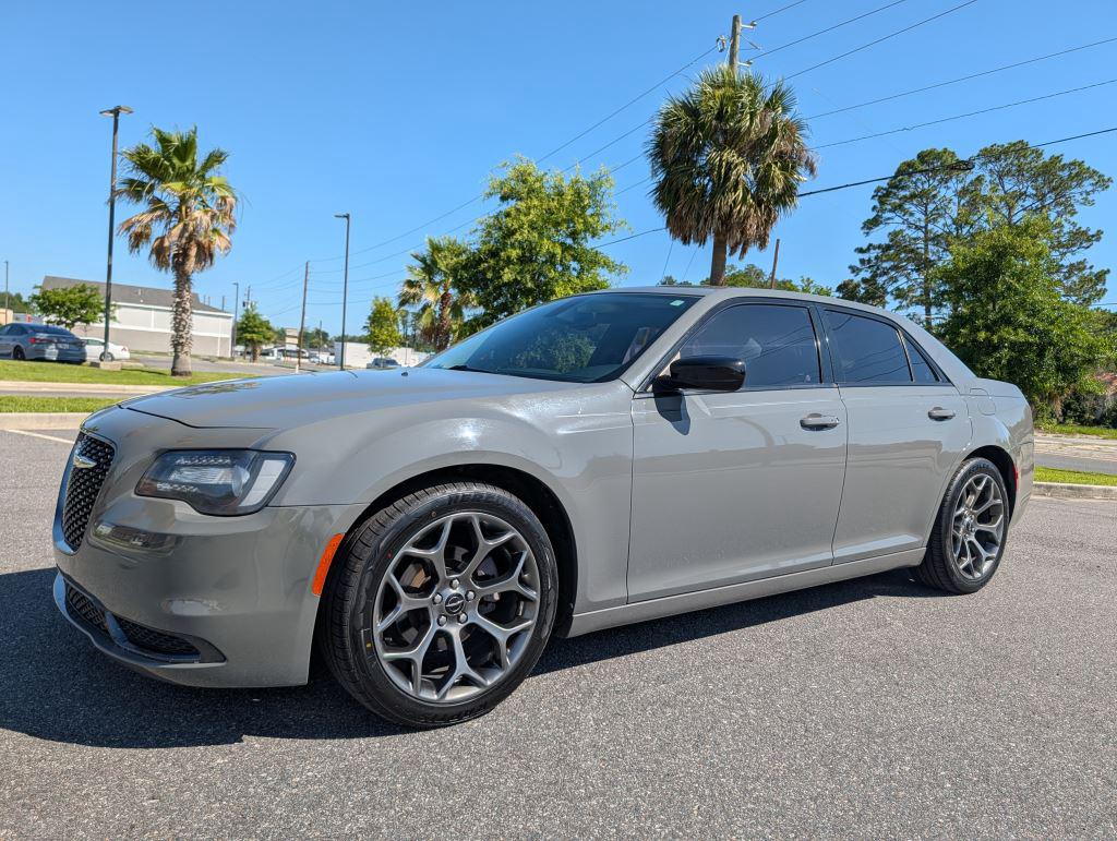 2018 Chrysler 300 - $13,995