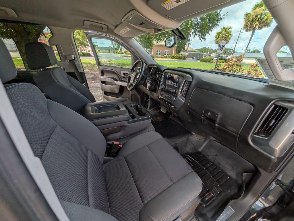 2017 Chevrolet Silverado - $17,995