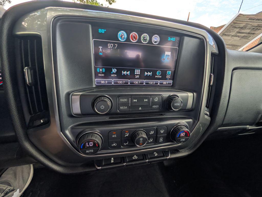 2017 Chevrolet Silverado - $17,995
