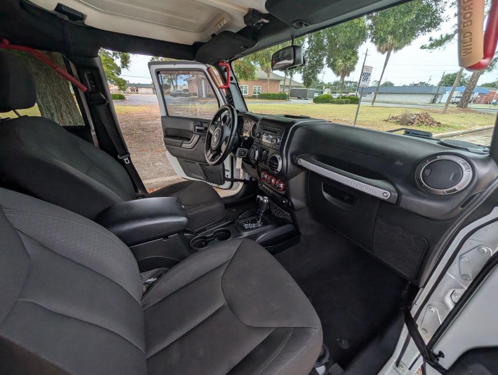 2017 Jeep Wrangler - $15,995