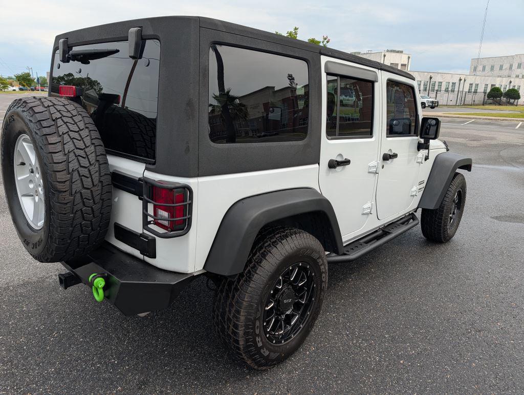 2017 Jeep Wrangler - $15,995