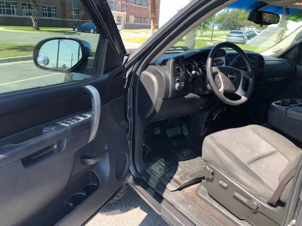 2010 GMC Sierra 1500 SLE photo