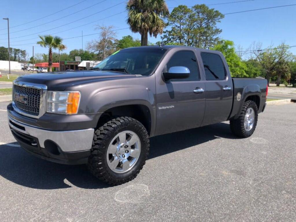 2010 GMC Sierra 1500 SLE photo