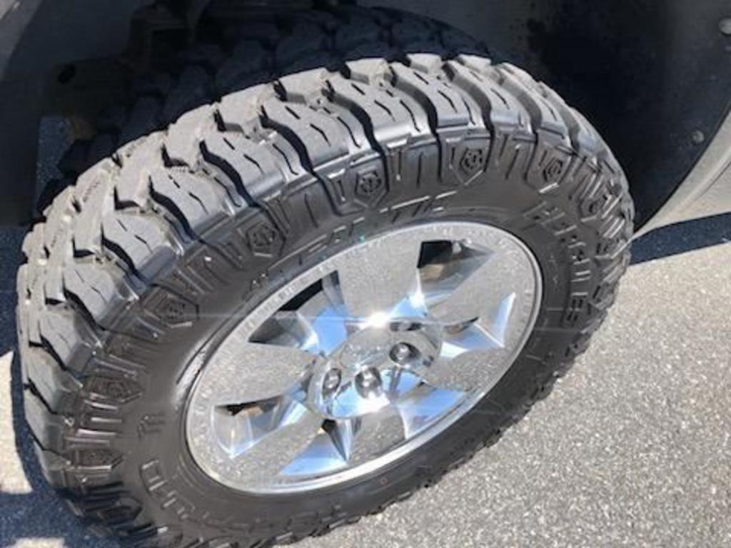 2010 GMC Sierra 1500 SLE photo