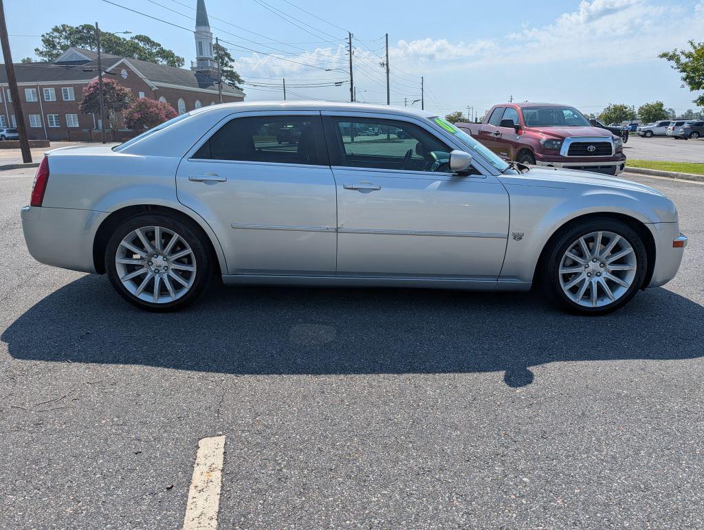 2007 Chrysler 300 - $9,950